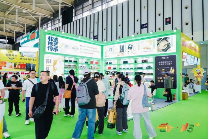 2026南京秋糖Z世代酒水消费占比突破45%｜62%愿为新奇口味买单